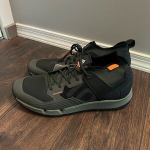 NEW Men’s Five Ten Trailcross XT